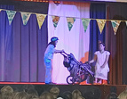 Besuch des englischen Theaterstücks Rumpelstiltskin an der OS Schaumburger Straße